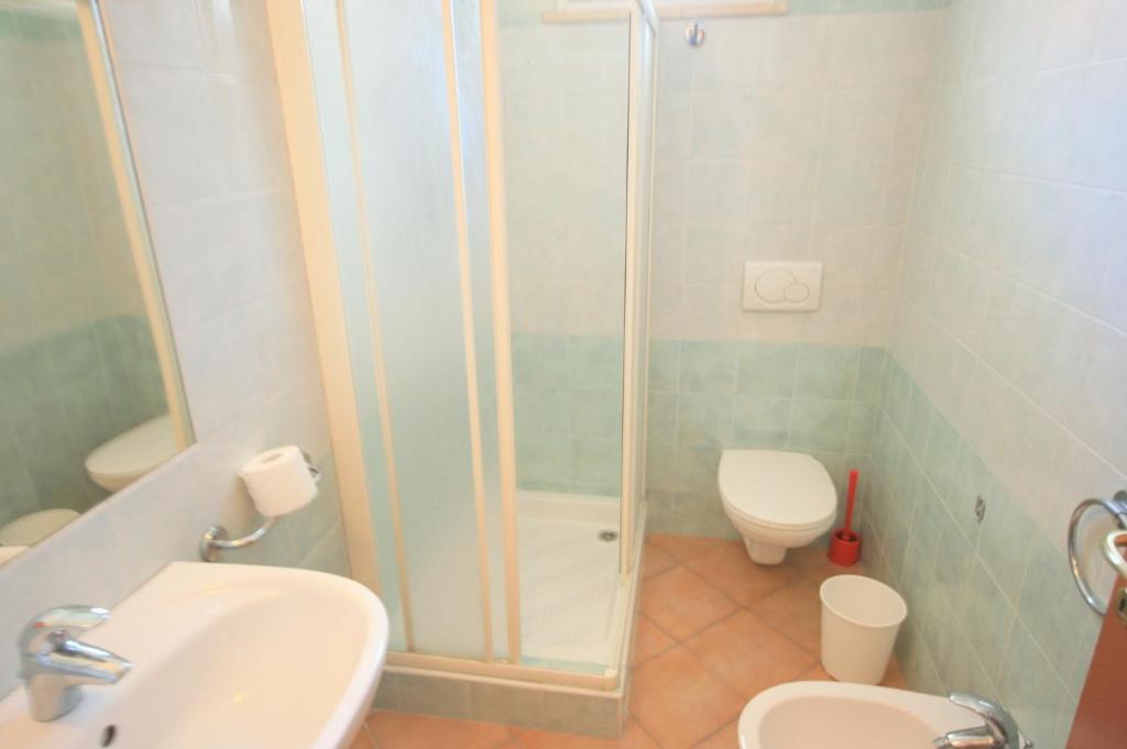 Residence Algarve Римини Экстерьер фото