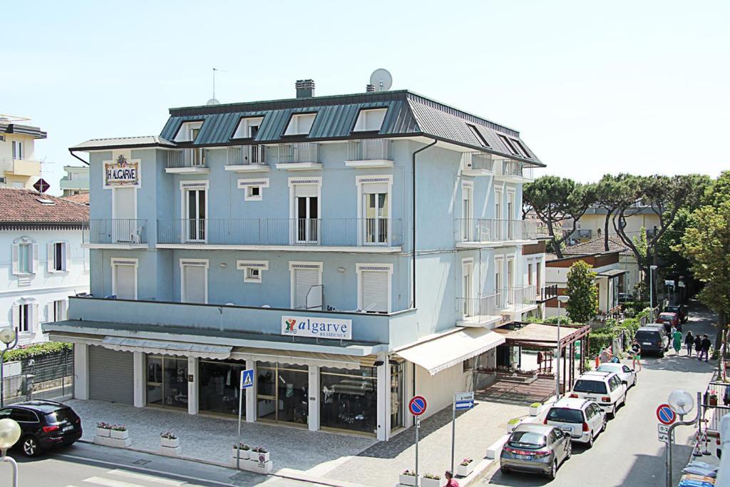 Residence Algarve Римини Экстерьер фото