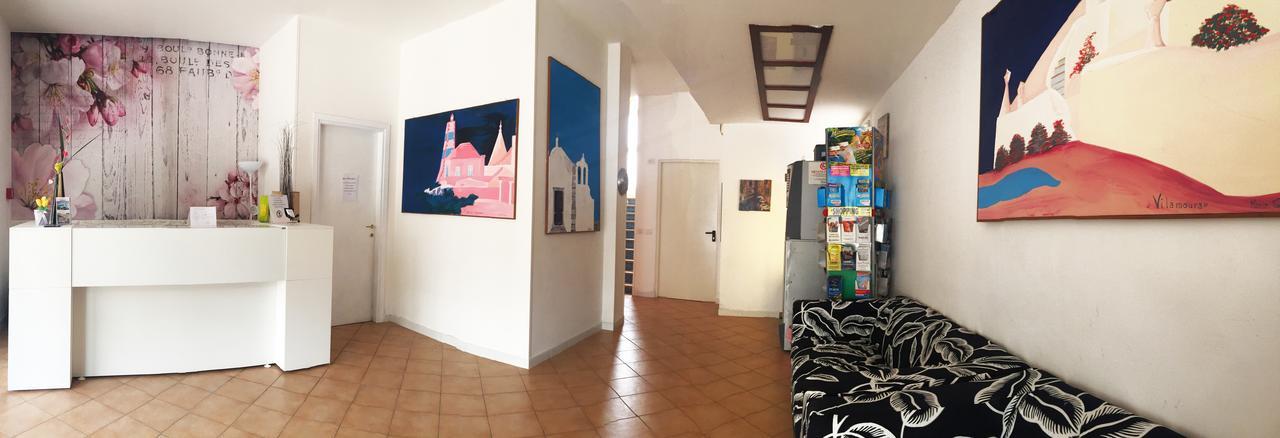 Residence Algarve Римини Экстерьер фото